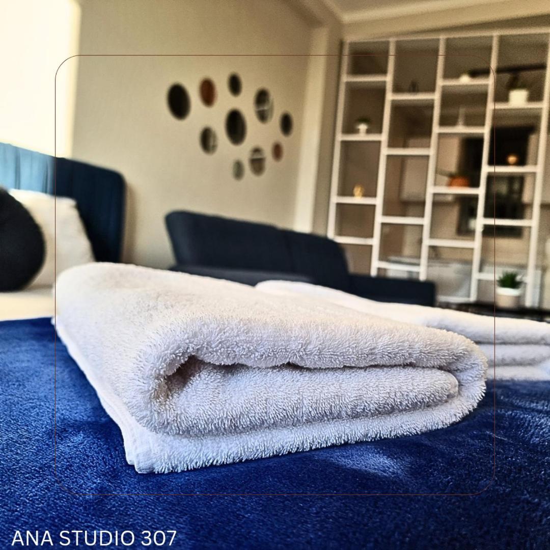 דירות פרישטינה Ana Studio 307 מראה חיצוני תמונה